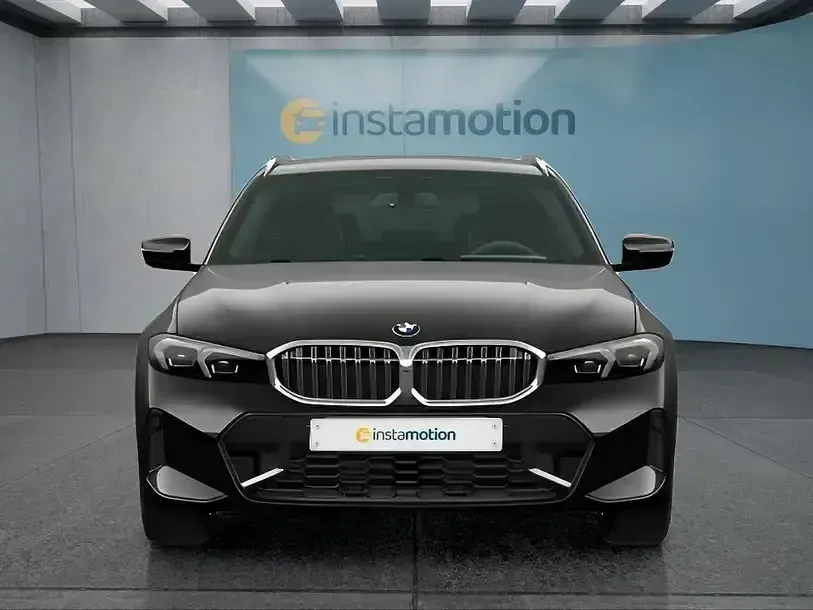 Gebraucht BMW 330 286 PS (210 kW) 2024 Schwarz Kombi