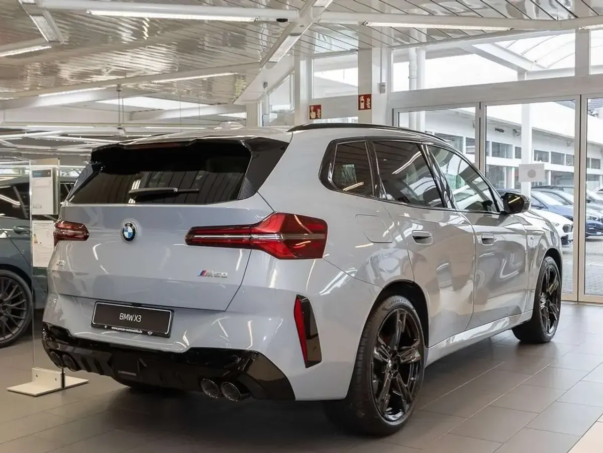 Neu BMW X3 M M Sport 381 PS (280 kW) 2026 M brooklyn grau SUV