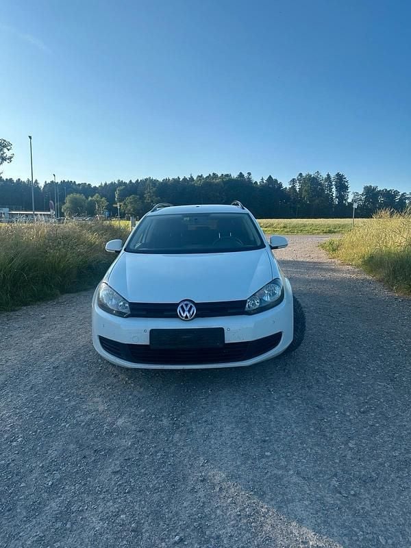 Weiß Gebraucht 2012 VW Golf VI Kombi | 4.999 € (Superpreis) - Bild 1/4