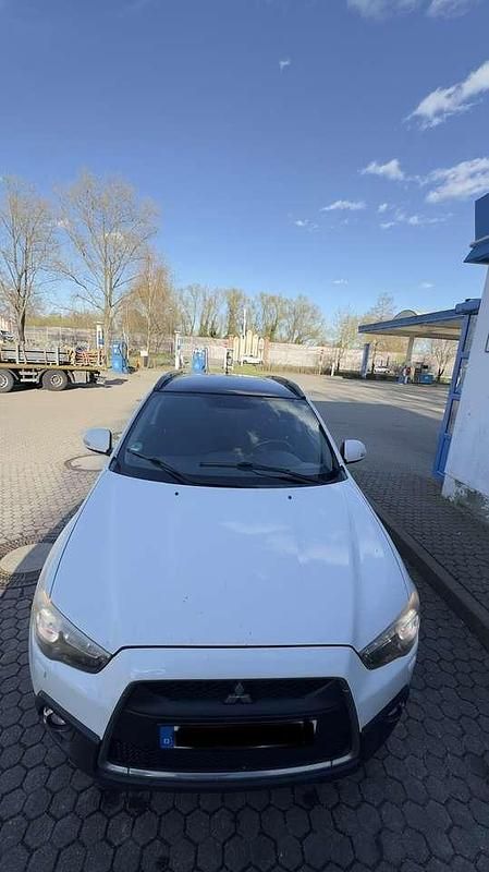 Gebraucht Mitsubishi ASX Invite 116 PS (85 kW) 2012 Weiß SUV