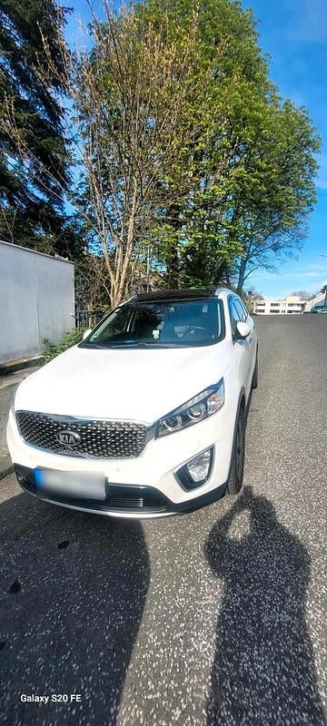 Gebraucht Kia Sorento 200 PS (147 kW) 2016 Weiß SUV