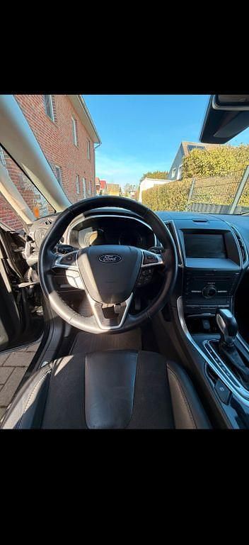 Gebraucht Ford Galaxy Titanium 179 PS (131 kW) 2015 Schwarz Van / Kleinbus