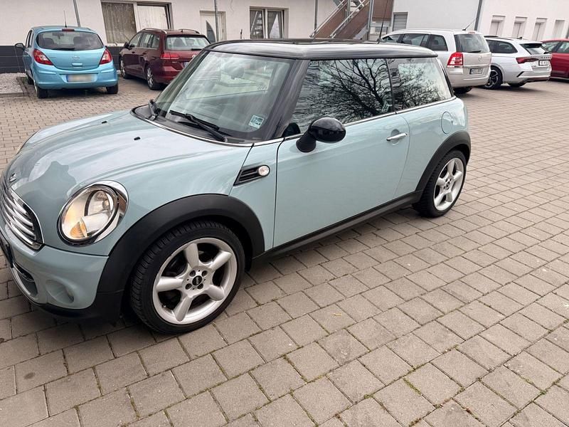 Used Mini Cooper 122 HP (89 kW) 2011 Blue Hatchback