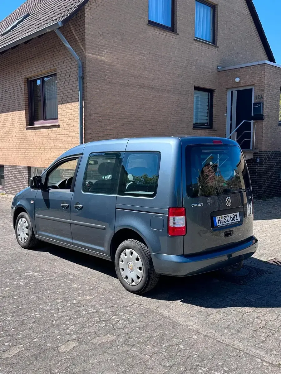 Gebraucht VW Caddy 80 PS (58 kW) 2007 Blau Van / Kleinbus