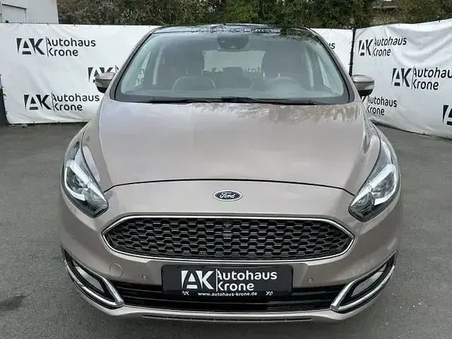 Używany Ford S-MAX Vignale 190 KM (139 kW) 2019 Szary Minivan