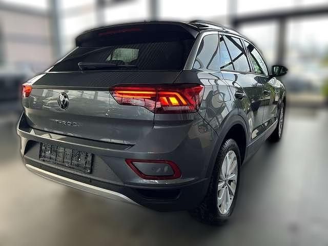 Gebraucht VW T-Roc 150 PS (110 kW) 2025 Grau metallic SUV