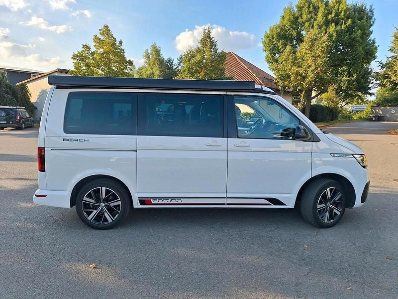 Weiß Gebraucht 2021 VW T6.1 Beach Van | 56.800 € - Bild 1/4