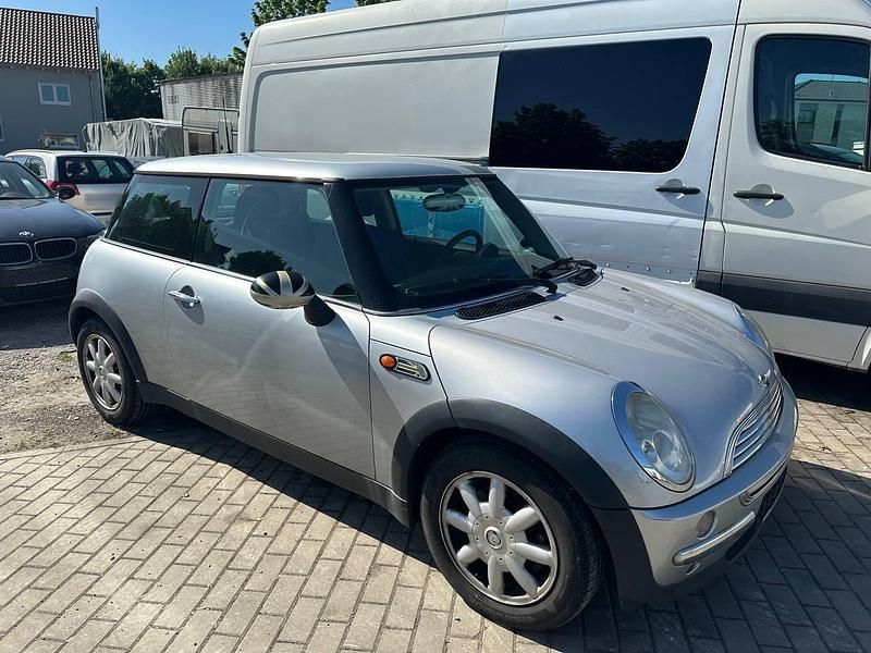 Gebraucht Mini Cooper 90 PS (66 kW) 2004 Silber Kleinwagen