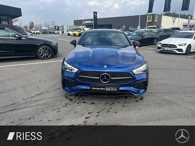 Gebraucht Mercedes CLE450 AMG 381 PS (280 kW) 2024 Metalliclack spektralblau Coupé