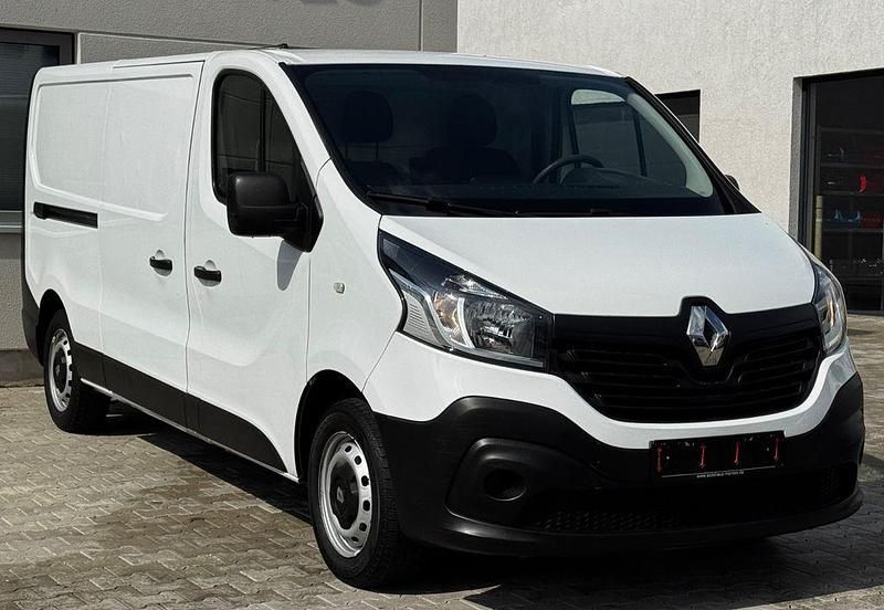 Gebraucht Renault Trafic Komfort 120 PS (88 kW) 2018 Van / Kleinbus