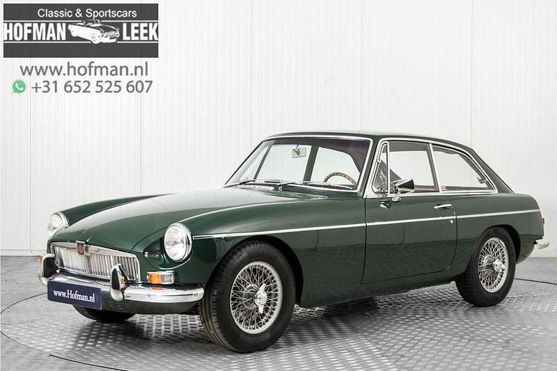 Grün Gebraucht 1966 MG B GT Coupé | 29.900 € - Bild 1/4