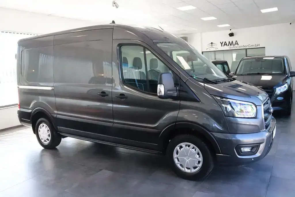 Gebraucht Ford Transit 170 PS (125 kW) 2021 Grau Limousine