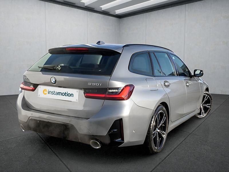 Gebraucht BMW 330 245 PS (180 kW) 2024 Grau Kombi