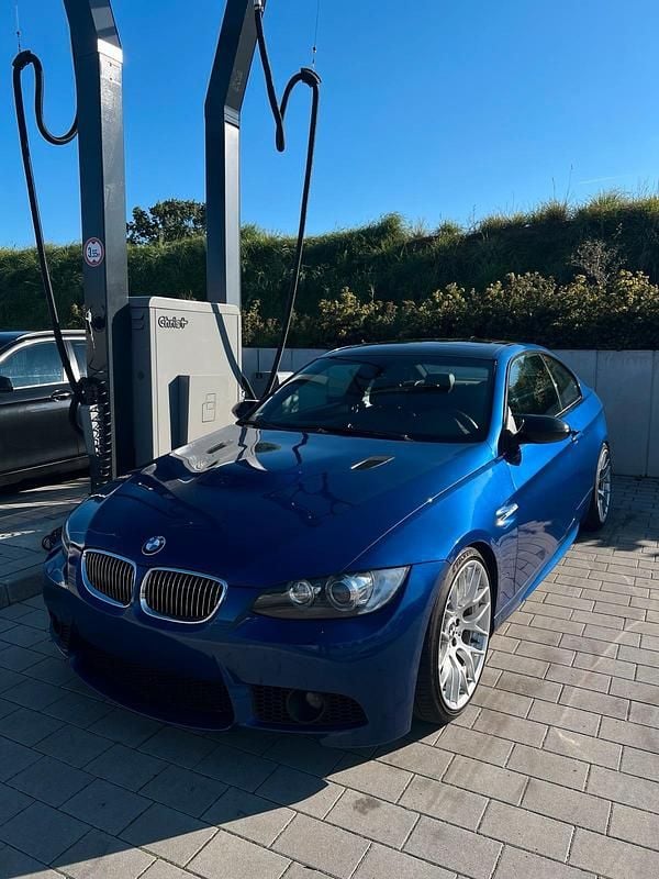 Blau Gebraucht 2007 BMW 335 Coupé | 13.900 € (Fairer Preis) - Bild 1/4