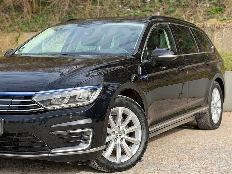 Gebraucht VW Passat GTE 218 PS (160 kW) 2018 Schwarz Kombi
