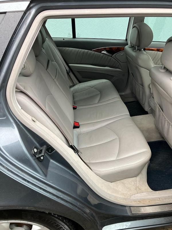 Second-hand Mercedes E280 Elegance 2005 Gri Break