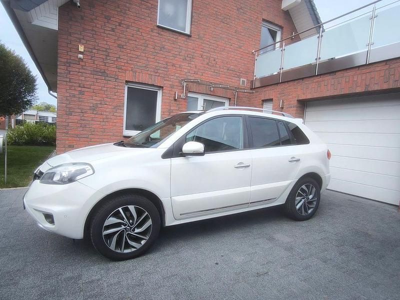 Gebraucht Renault Koleos Night&Day 173 PS (127 kW) 2013 Weiß SUV