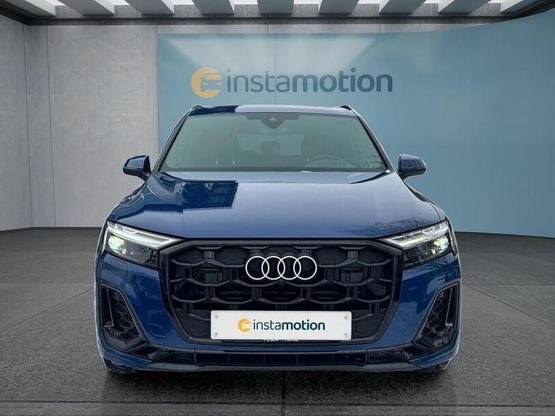 Używany Audi Q7 340 KM (250 kW) 2025 Niebieski SUV