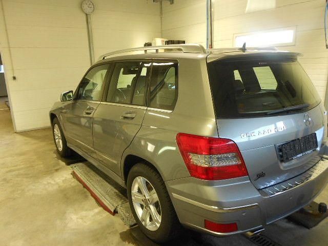 Gebraucht Mercedes GLK220 170 PS (125 kW) 2012 Silber SUV