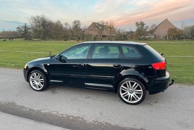 Schwarz Gebraucht 2005 Audi A3 Limousine | 1.500 € (Superpreis) - Bild 1/4