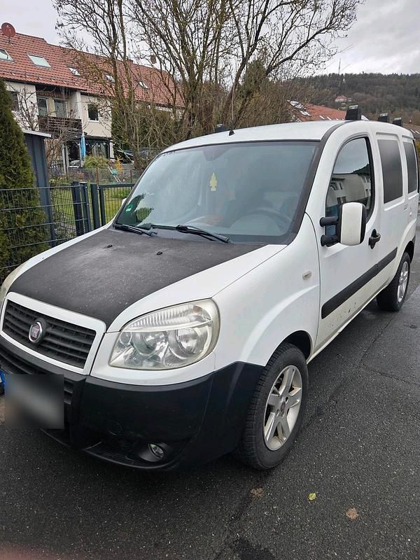 Gebraucht Fiat Doblò 105 PS (77 kW) 2010 Van / Kleinbus