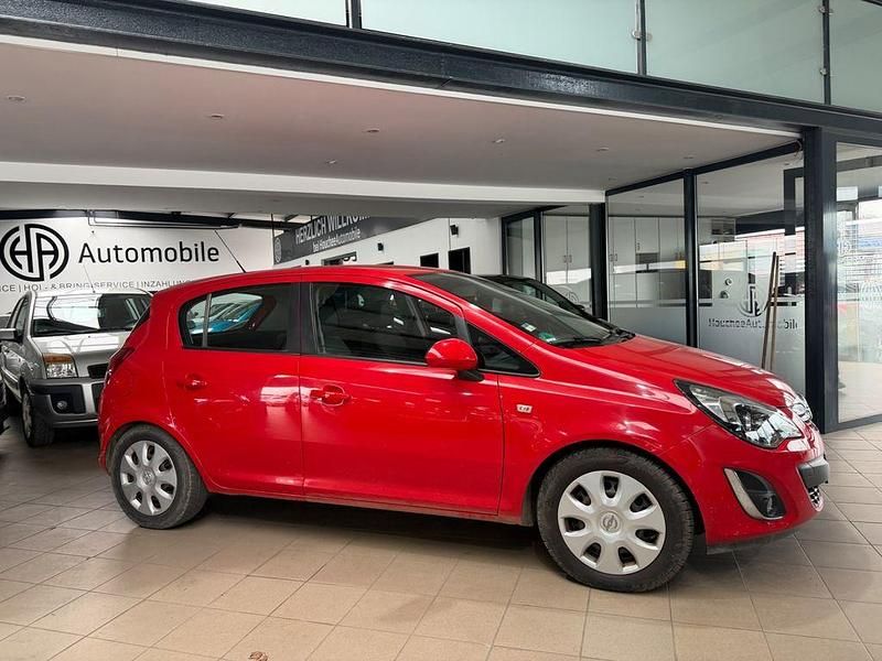 Gebraucht Opel Corsa Innovation 101 PS (74 kW) 2012 Rot Kleinwagen
