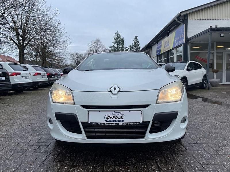 Gebraucht Renault Mégane Cabriolet Luxe 131 PS (96 kW) 2010 Weiß Cabrio