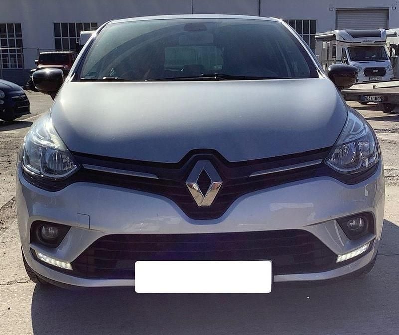 Gebraucht Renault Clio IV LIMITED 90 PS (66 kW) 2019 Grau Limousine