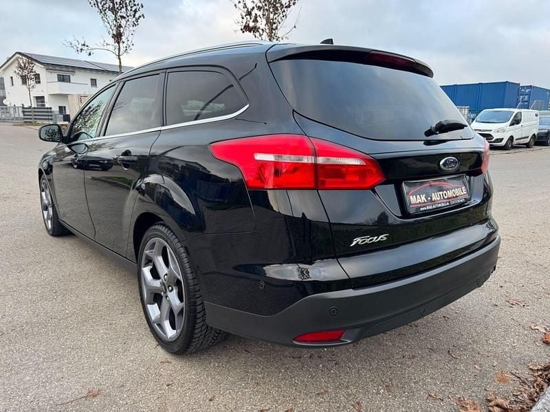 Gebraucht Ford Focus Titanium 150 PS (110 kW) 2016 Iridiumschwarz metallic Kombi