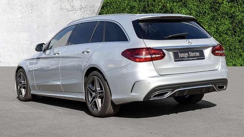 Gebraucht Mercedes C300 245 PS (180 kW) 2020 Grau Kombi