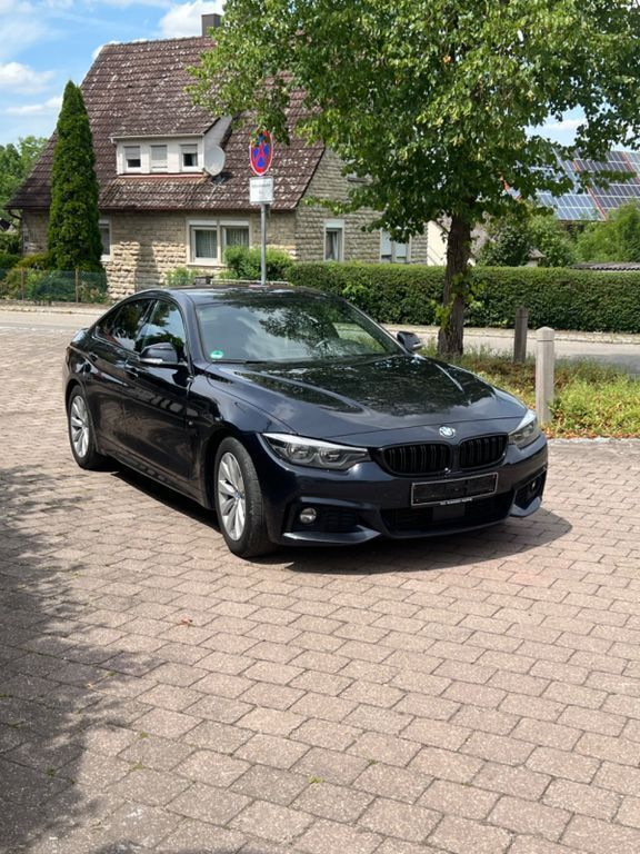 Schwarz Gebraucht 2018 BMW 420 Gran Coupé M Sport Coupé | 18.300 € (Fairer Preis) - Bild 1/4