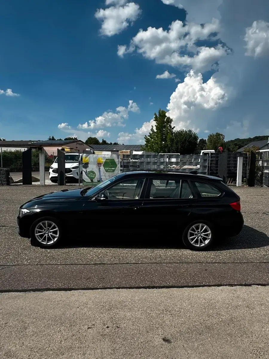 Gebraucht BMW 320 190 PS (139 kW) 2014 Schwarz Kombi
