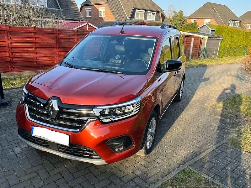 Gebraucht Renault Kangoo Techno 131 PS (96 kW) 2023 Braun Van / Kleinbus
