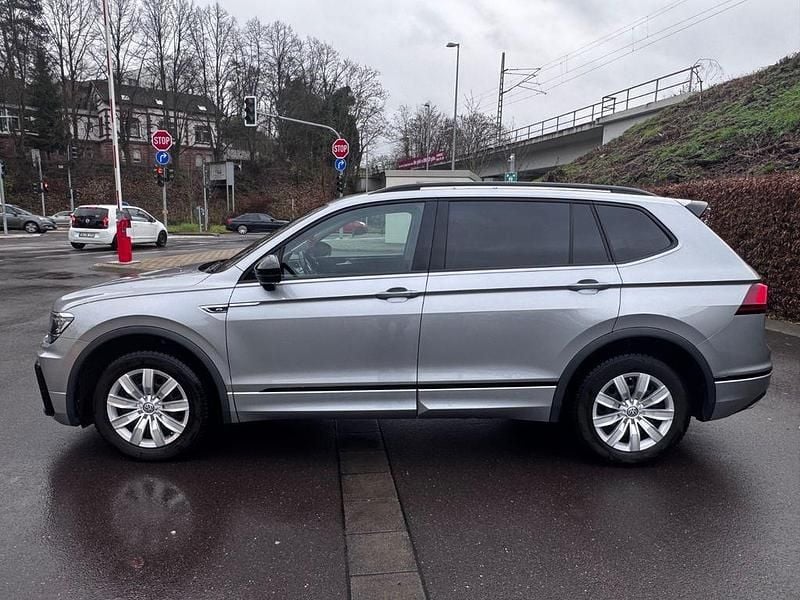 Gebraucht VW Tiguan Allspace Style 200 PS (147 kW) 2020 Grau SUV