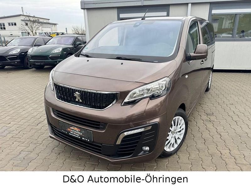 Gebraucht Peugeot Traveller Active 150 PS (110 kW) 2017 Braun Van / Kleinbus