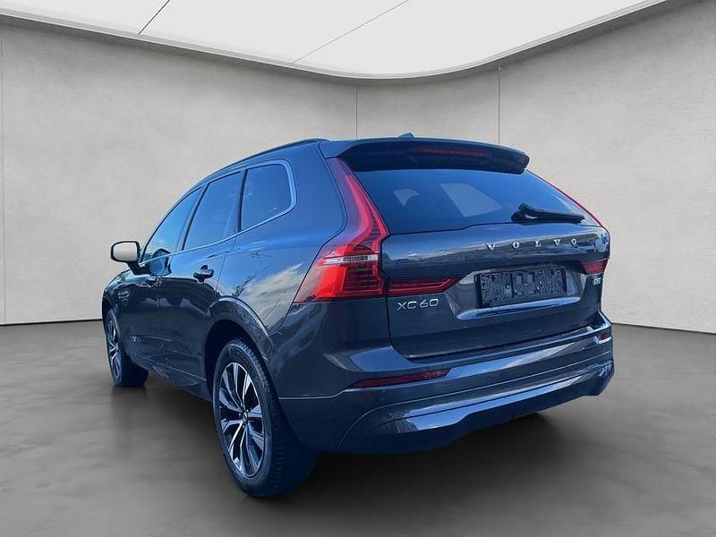 Gebraucht Volvo XC60 250 PS (183 kW) 2024 Grau SUV