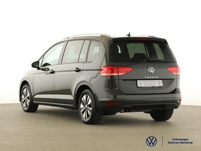 Gebraucht VW Touran Move 150 PS (110 kW) 2024 Grau Van / Kleinbus