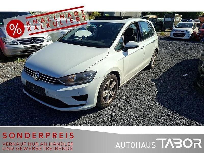 Weiß Gebraucht 2014 VW Golf Sportsvan Van / Kleinbus | 8.985 € (Superpreis) - Bild 1/4