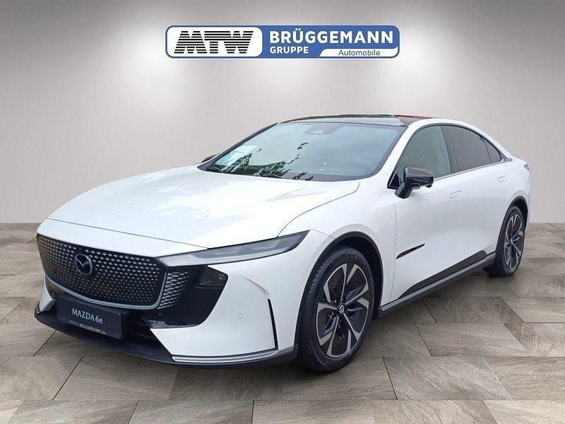 Weiß Neu 2025 Mazda 6e Takumi-Line Limousine | 38.800 € (Superpreis) - Bild 1/4