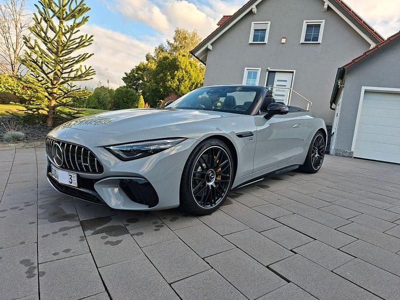Grau Gebraucht 2023 Mercedes SL63 AMG AMG Cabrio | 137.000 € (Fairer Preis) - Bild 1/4