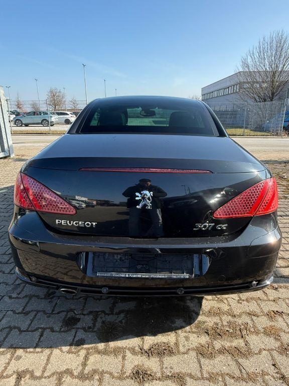 Gebraucht Peugeot 307 CC 140 PS (102 kW) 2008 Schwarz Cabrio