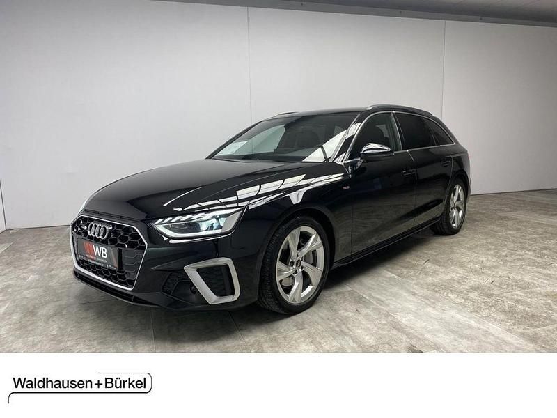 Mythosschwarz (metallic) Gebraucht 2022 Audi A4 S-Line Kombi | 32.950 € (Fairer Preis) - Bild 1/4