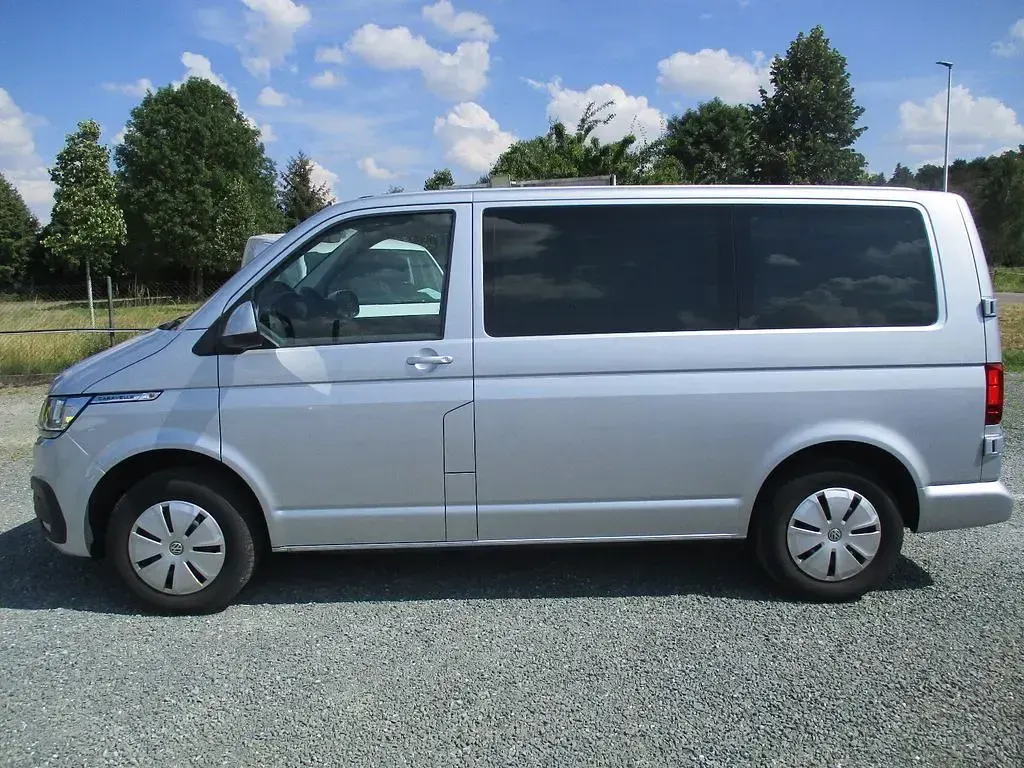 Gebraucht VW T6.1 Comfortline 150 PS (110 kW) 2021 Silber Van