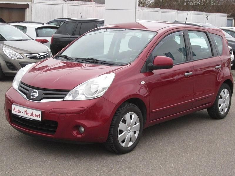 Gebraucht Nissan Note Acenta 110 PS (80 kW) 2011 Rot Van / Kleinbus
