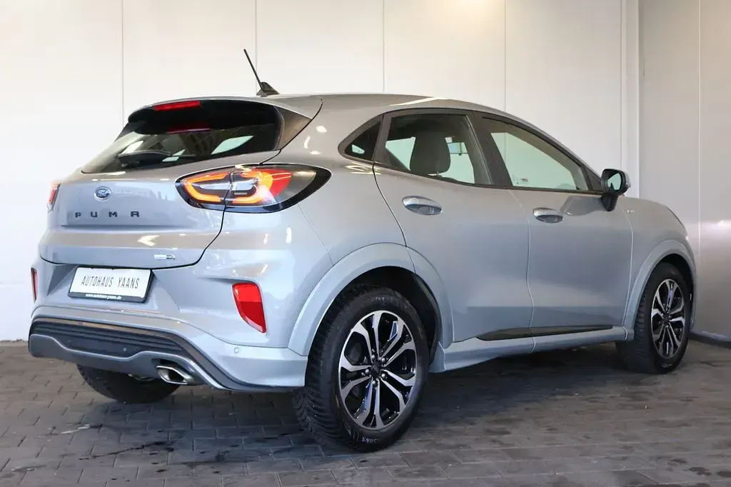 Gebraucht Ford Puma ST-Line 125 PS (91 kW) 2023 Silber SUV