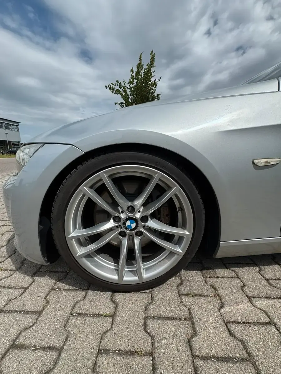 Gebraucht BMW 325 218 PS (160 kW) 2006 Silber Coupé