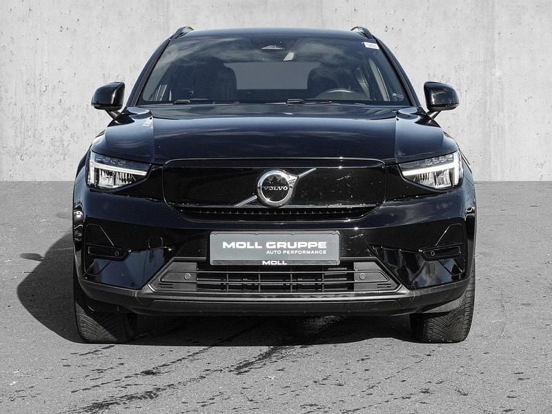 Gebraucht Volvo XC40 Core 231 PS (169 kW) 2023 Schwarz SUV