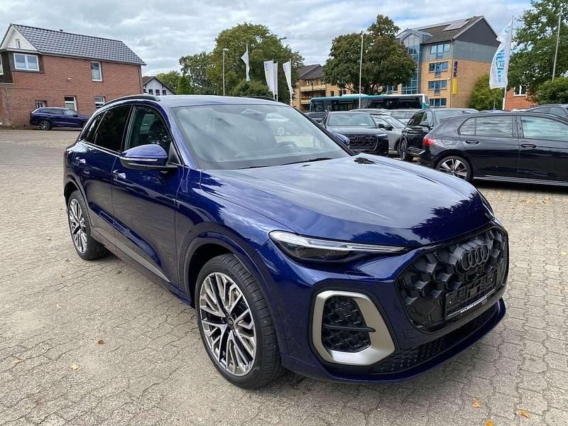 Navarrablau mettallic Gebraucht 2025 Audi Q5 S-Line SUV | 63.980 € (Superpreis) - Bild 1/4