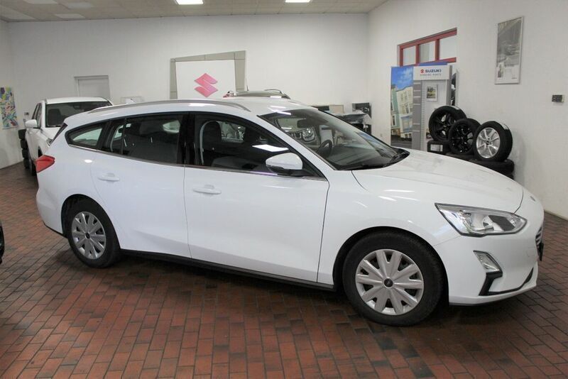Gebraucht Ford Focus Cool & Connect 125 PS (91 kW) 2019 Frost weiß Kombi