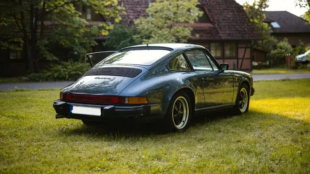 Gebraucht Porsche 911SC 204 PS (150 kW) 1982 Blau Coupé